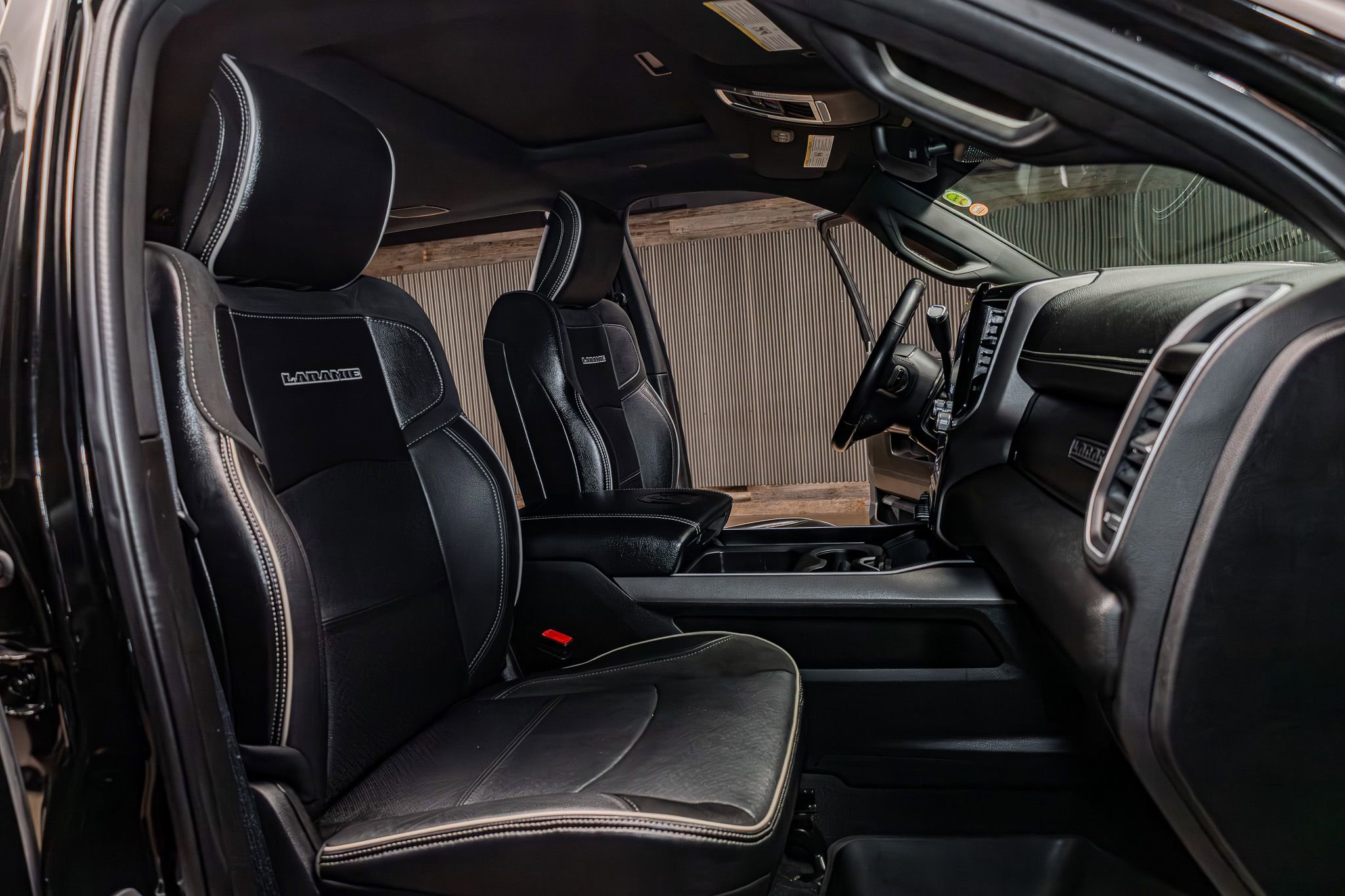 Used 2020 RAM 3500 Laramie image 26