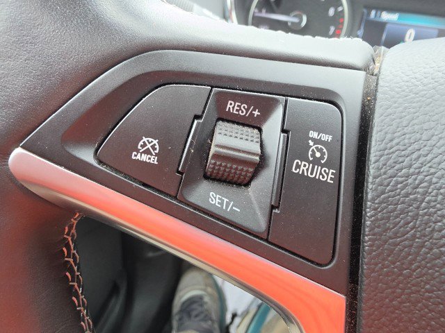 Used 2019 Buick Encore Essence w/ Experience Buick Package image 39