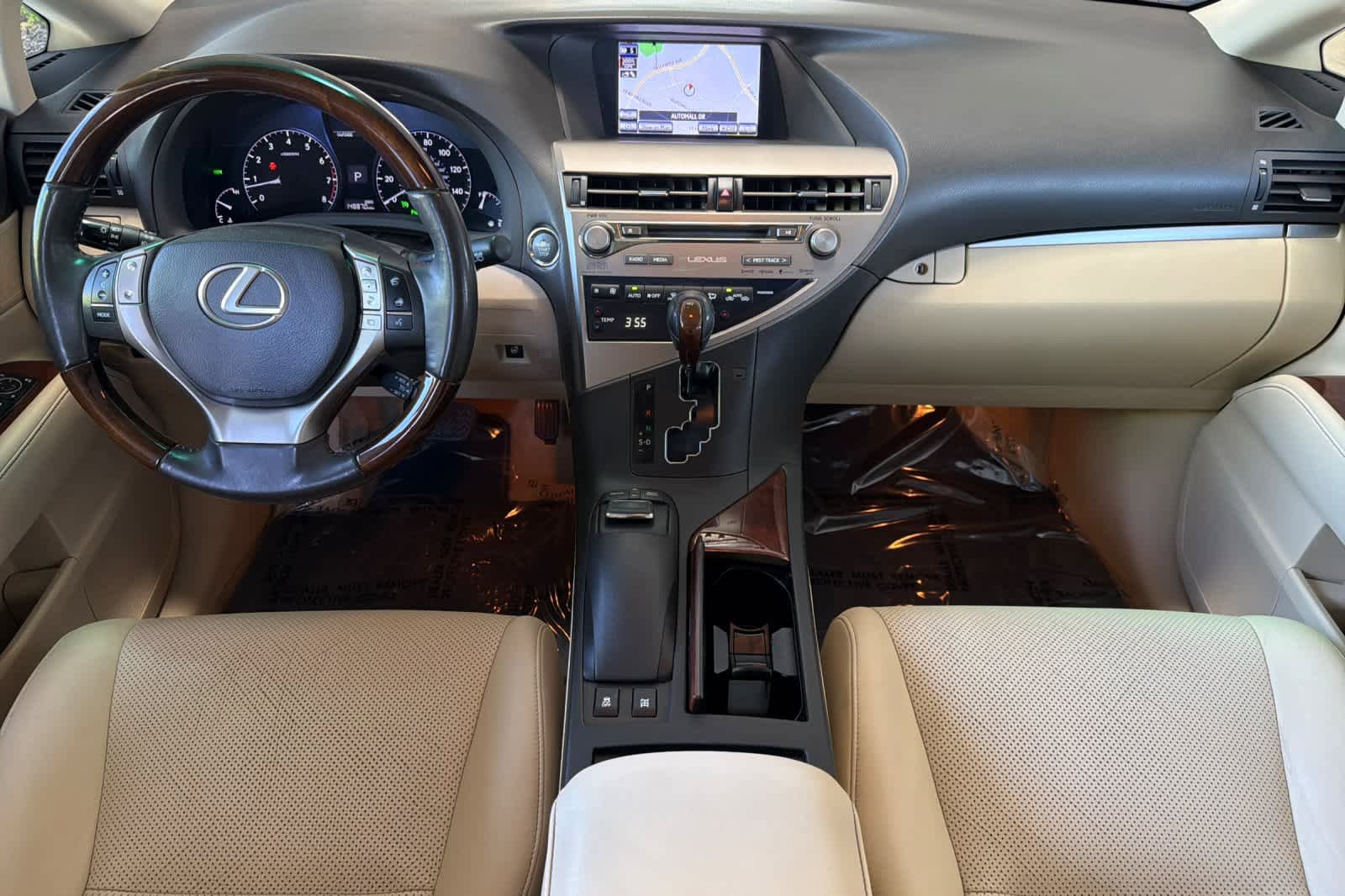 Used 2015 Lexus RX 350 AWD w/ Luxury Package image 3