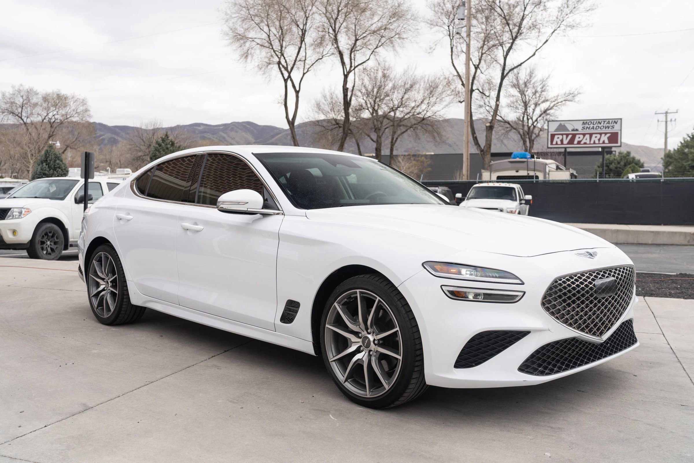 Used 2023 Genesis G70 2.0T image 13