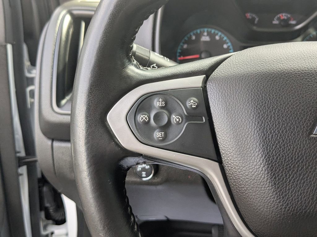 Used 2022 Chevrolet Colorado LT w/ Fleet Safety Package AWD/4WD image 16