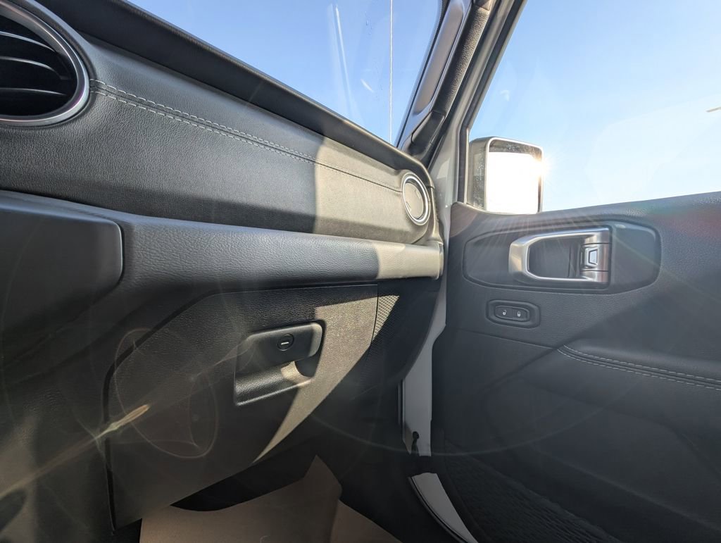 Used 2021 Jeep Wrangler Unlimited Sahara w/ Cold Weather Group image 37