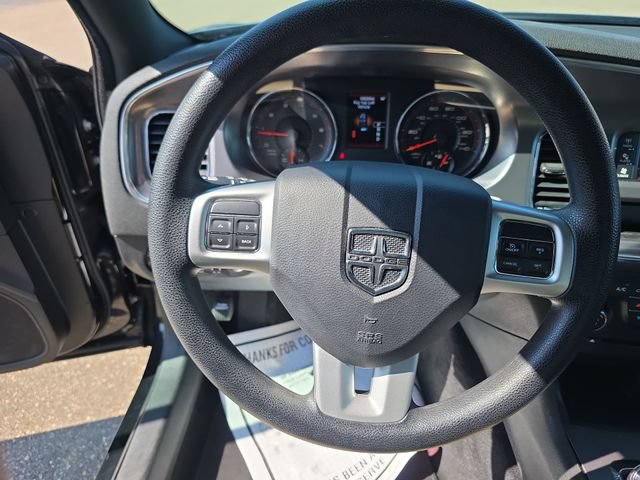 Used 2014 Dodge Charger SE RWD image 14
