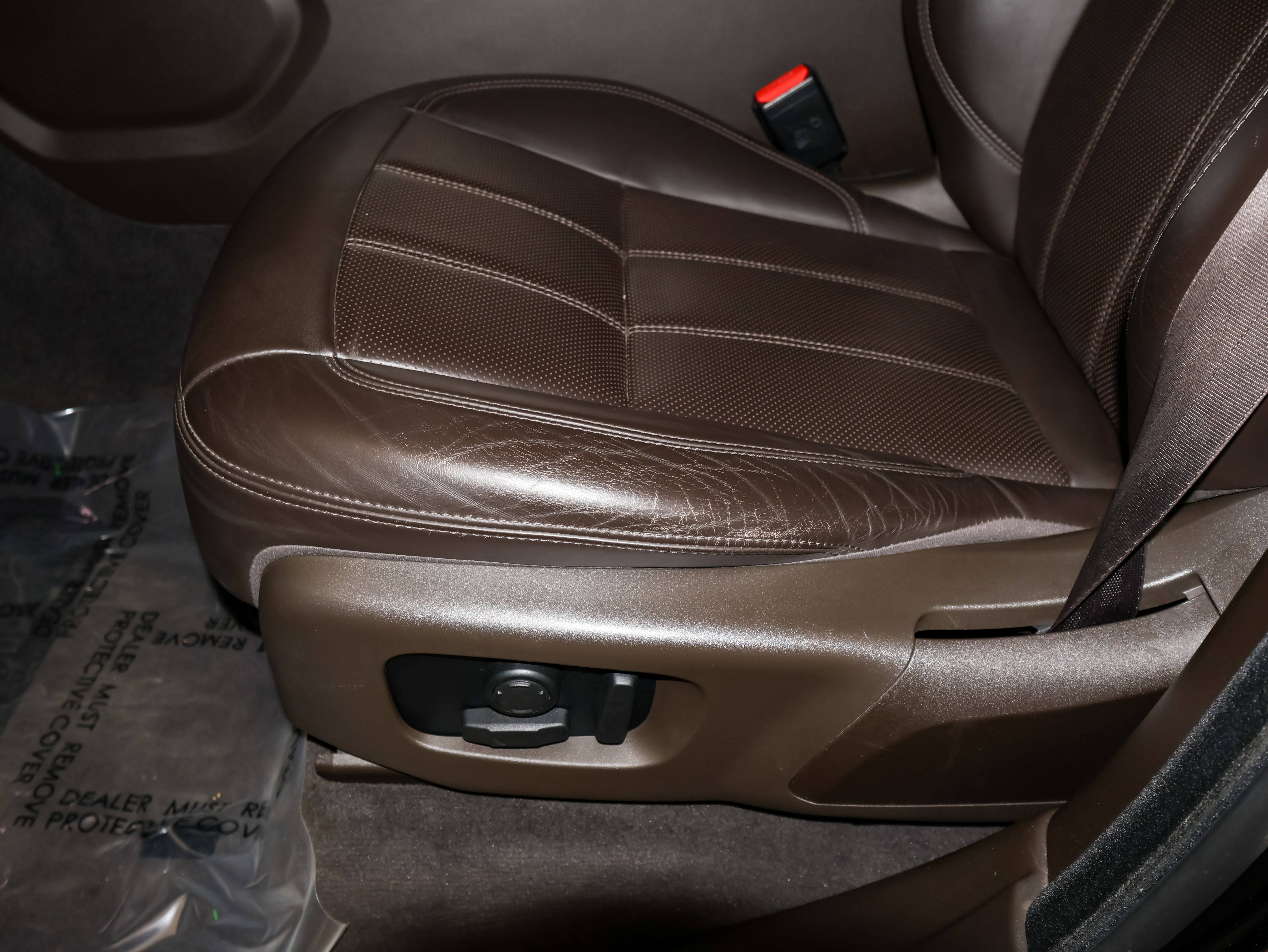 Used 2020 Land Rover Range Rover Sport HSE image 18