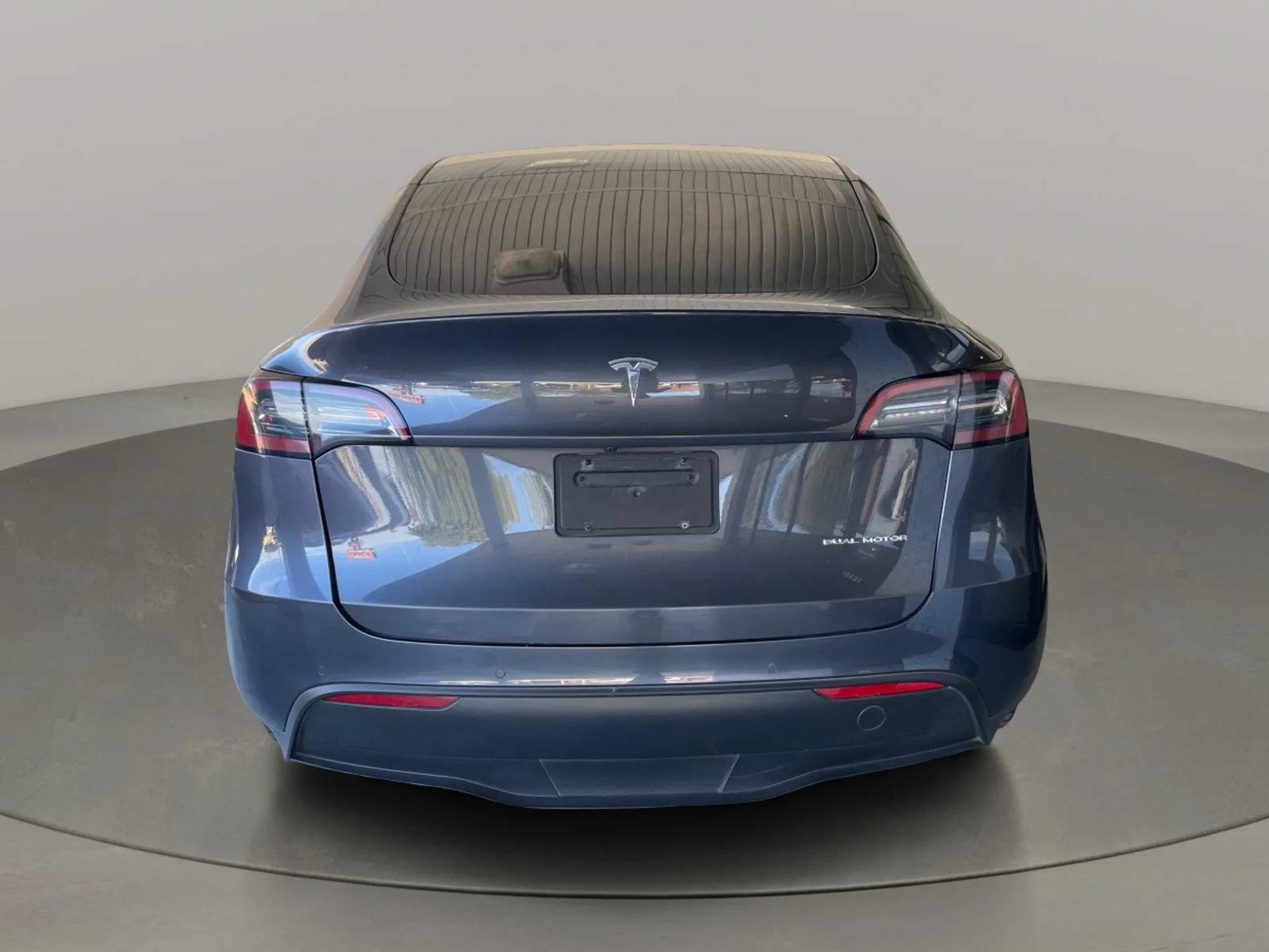 Used 2021 Tesla Model Y Long Range AWD/4WD image 4