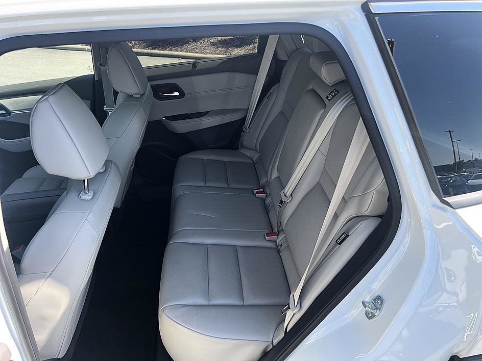 Certified 2023 Nissan Rogue SV w/ SV Premium B Package FWD image 14