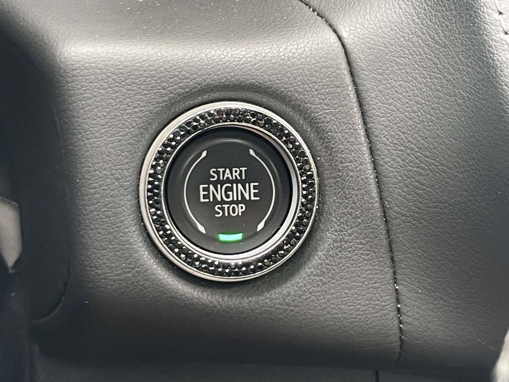 Used 2023 Chevrolet Tahoe Z71 AWD/4WD image 28