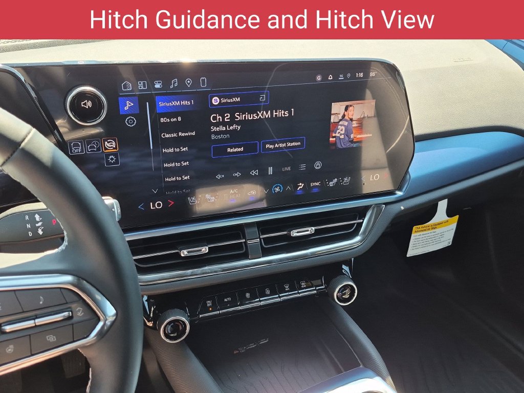 New 2026 Chevrolet Equinox EV LT w/ Convenience Package II FWD image 24