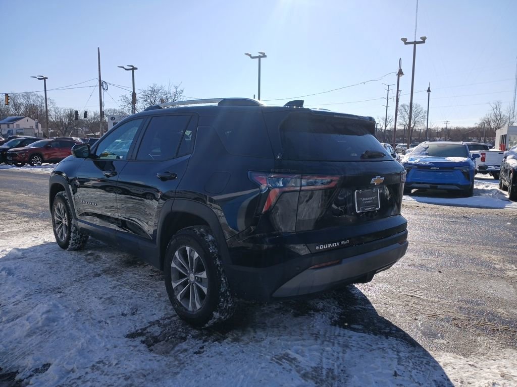 Used 2025 Chevrolet Equinox LT image 6