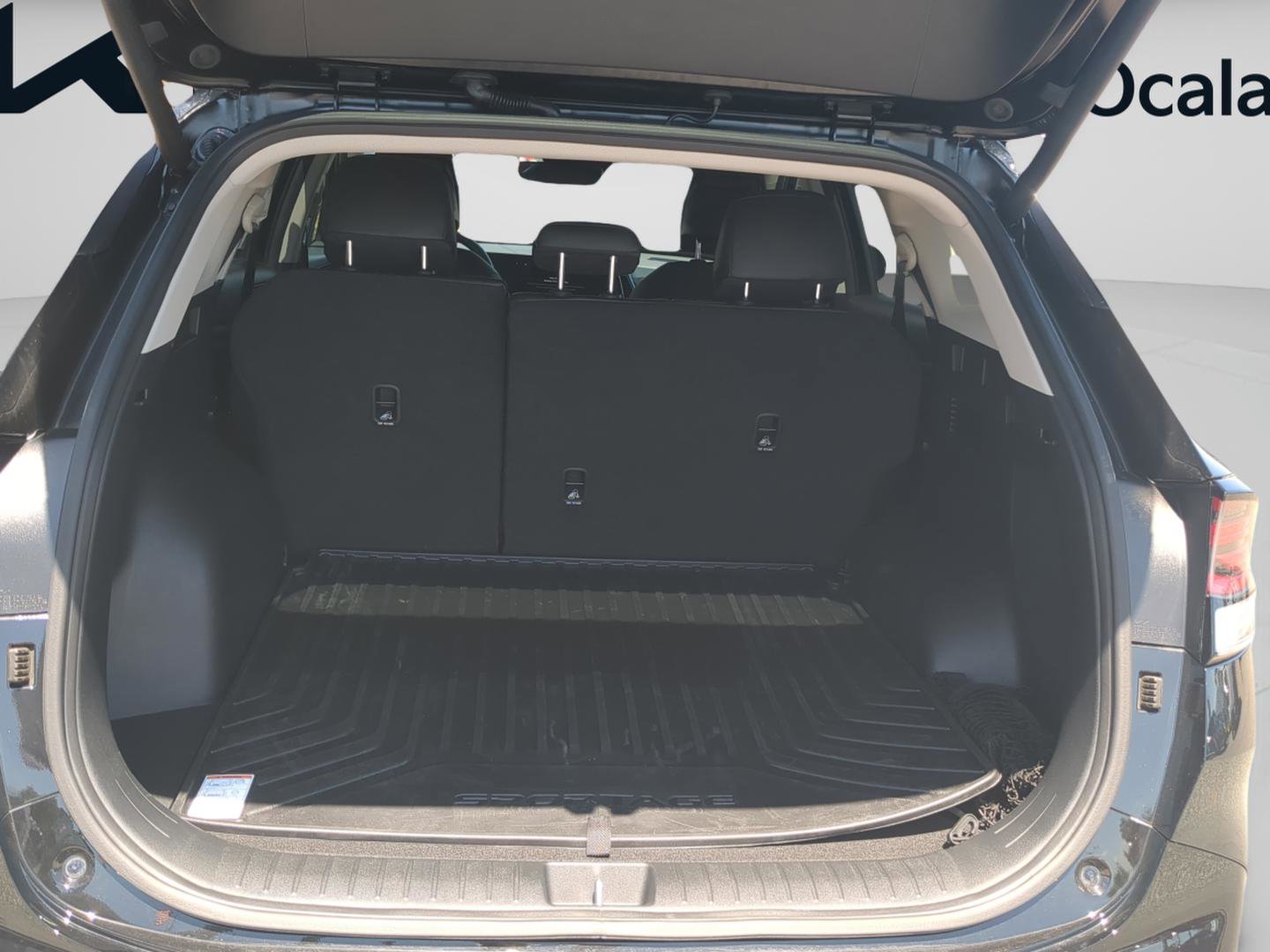 Certified 2025 Kia Sportage SX FWD image 10