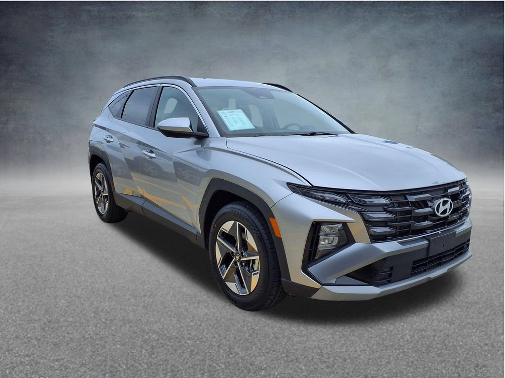 Used 2025 Hyundai Tucson SEL FWD image 4