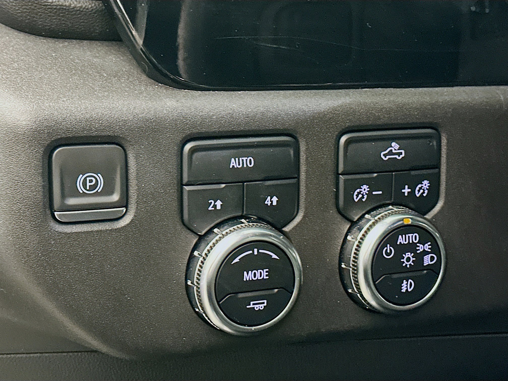 Used 2024 GMC Sierra 1500 Elevation image 16