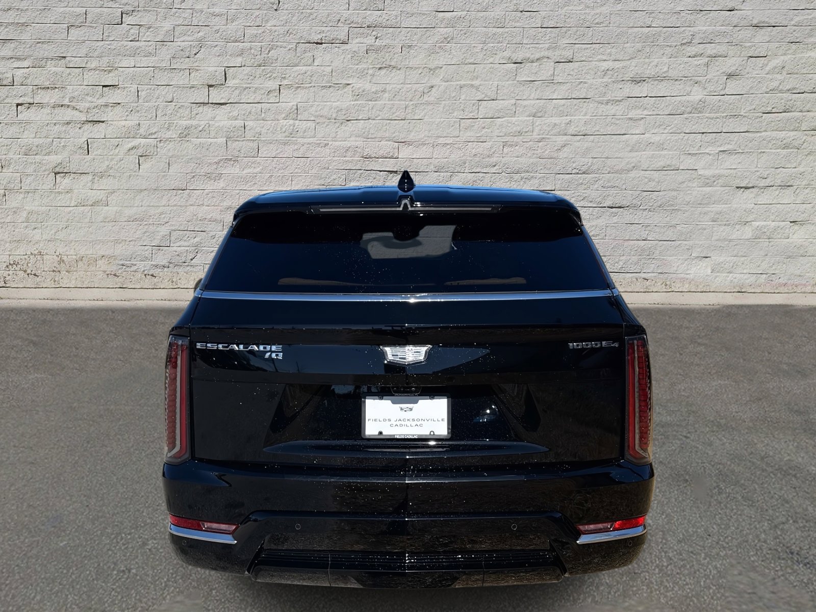 New 2025 Cadillac Escalade IQ Luxury 2 AWD/4WD image 4