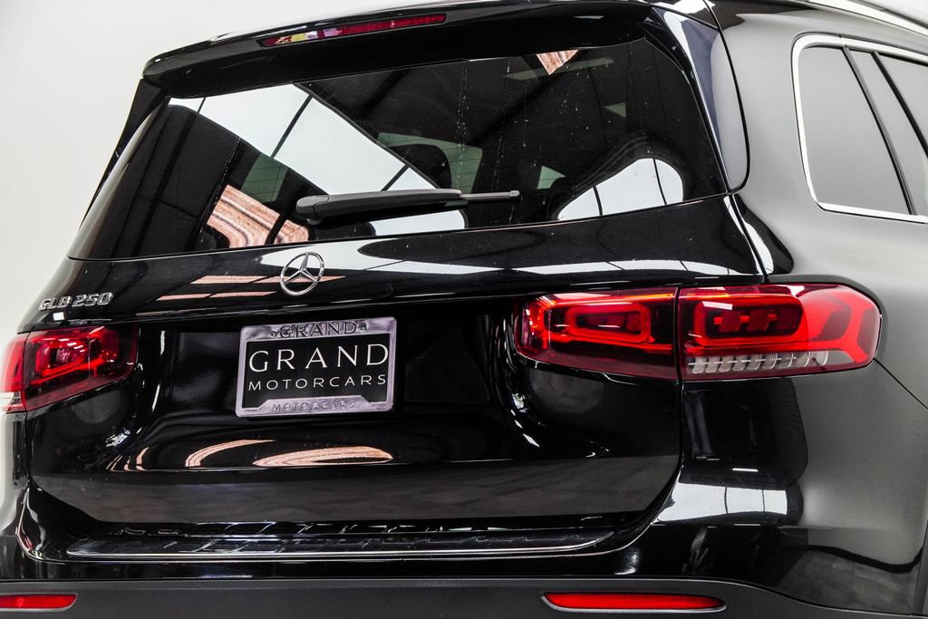 Used 2020 Mercedes-Benz GLB 250 image 13