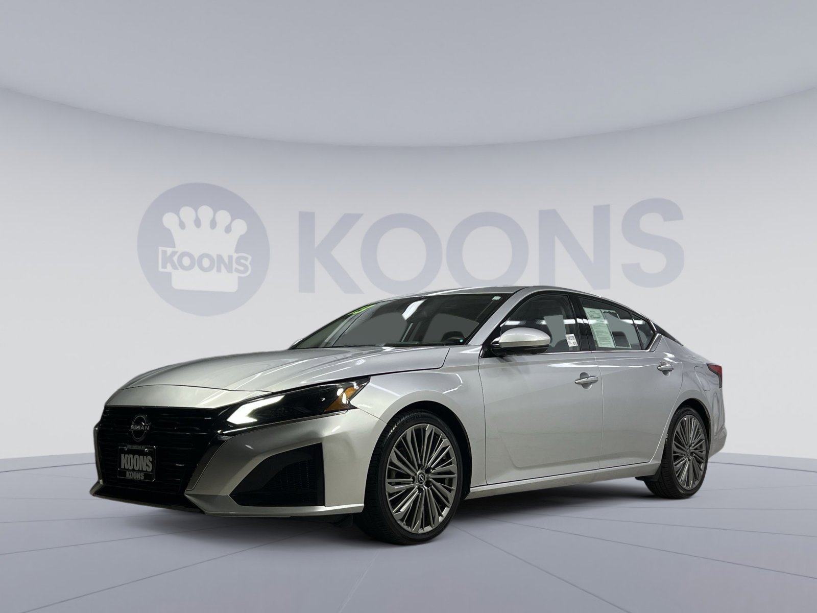 Used 2023 Nissan Altima 2.5 SL