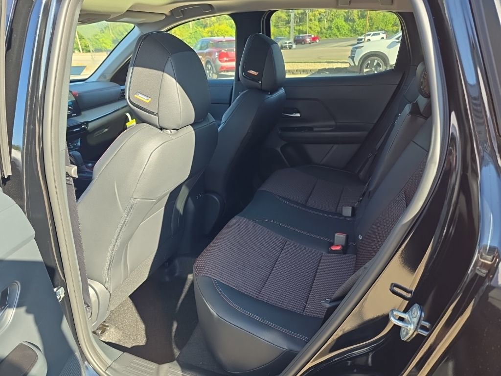 New 2026 Nissan Kicks SR w/ SR Premium Package AWD/4WD image 13