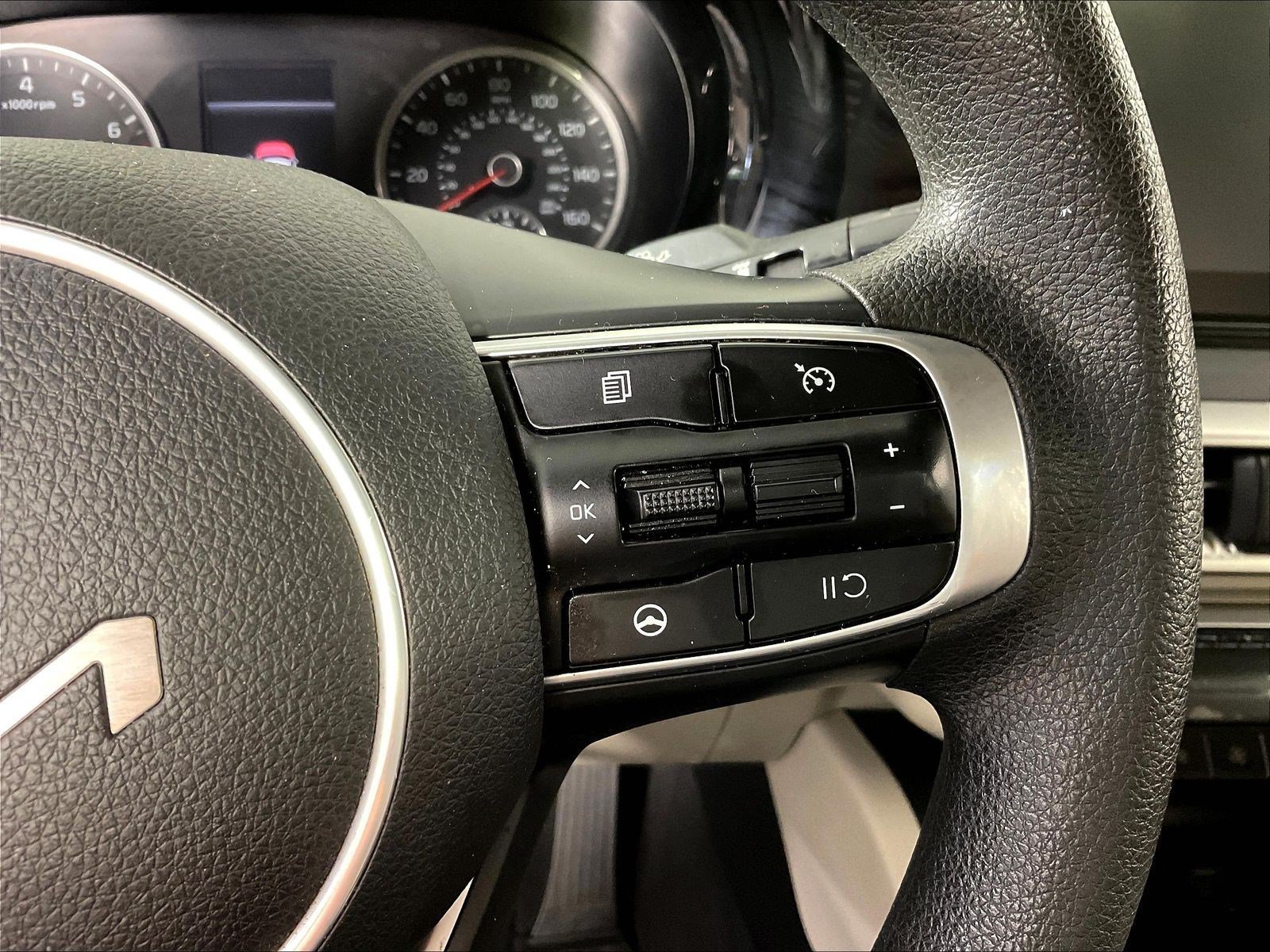 Used 2022 Kia K5 LXS FWD image 12