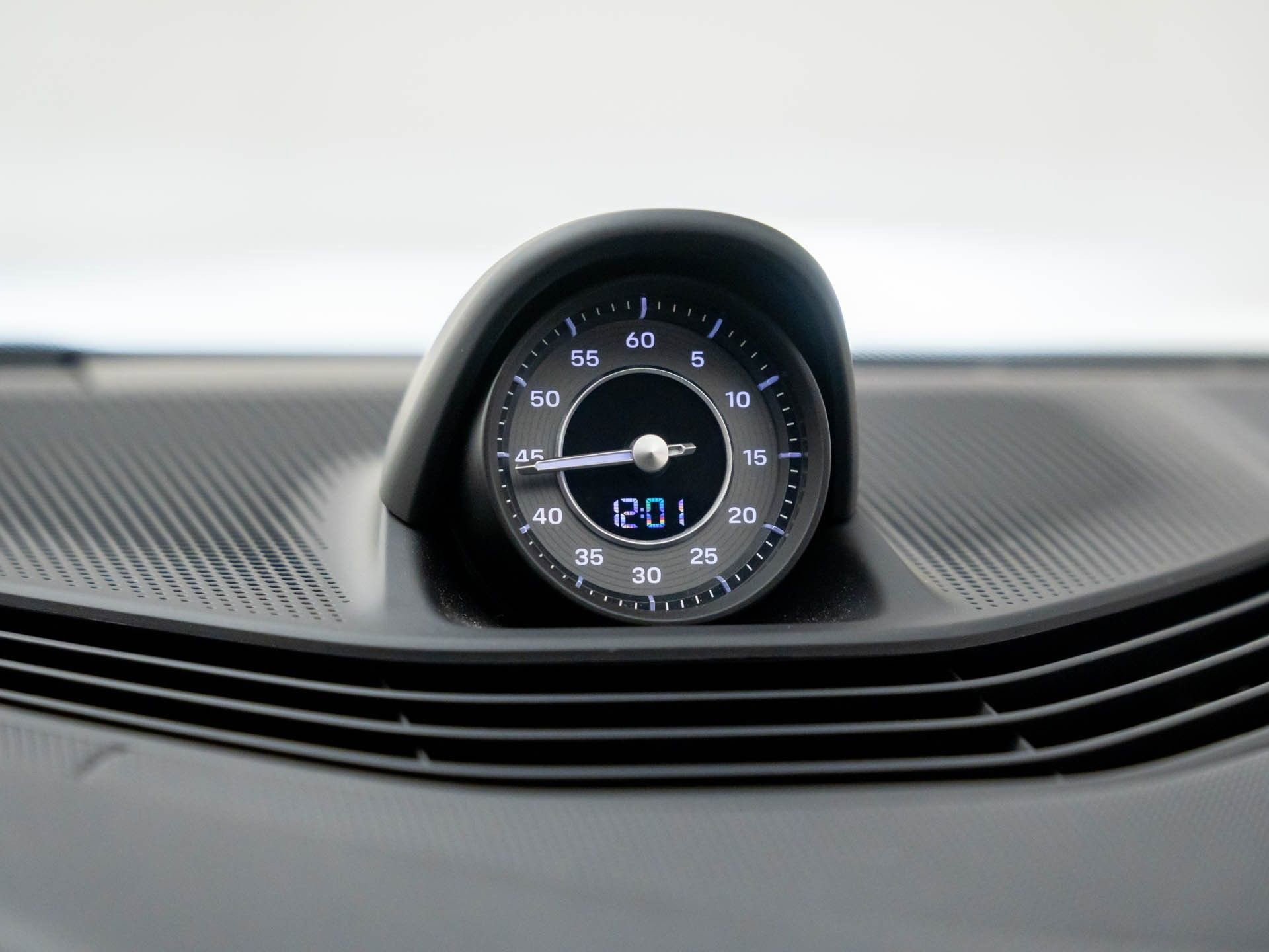 Certified 2021 Porsche Taycan 4S image 30