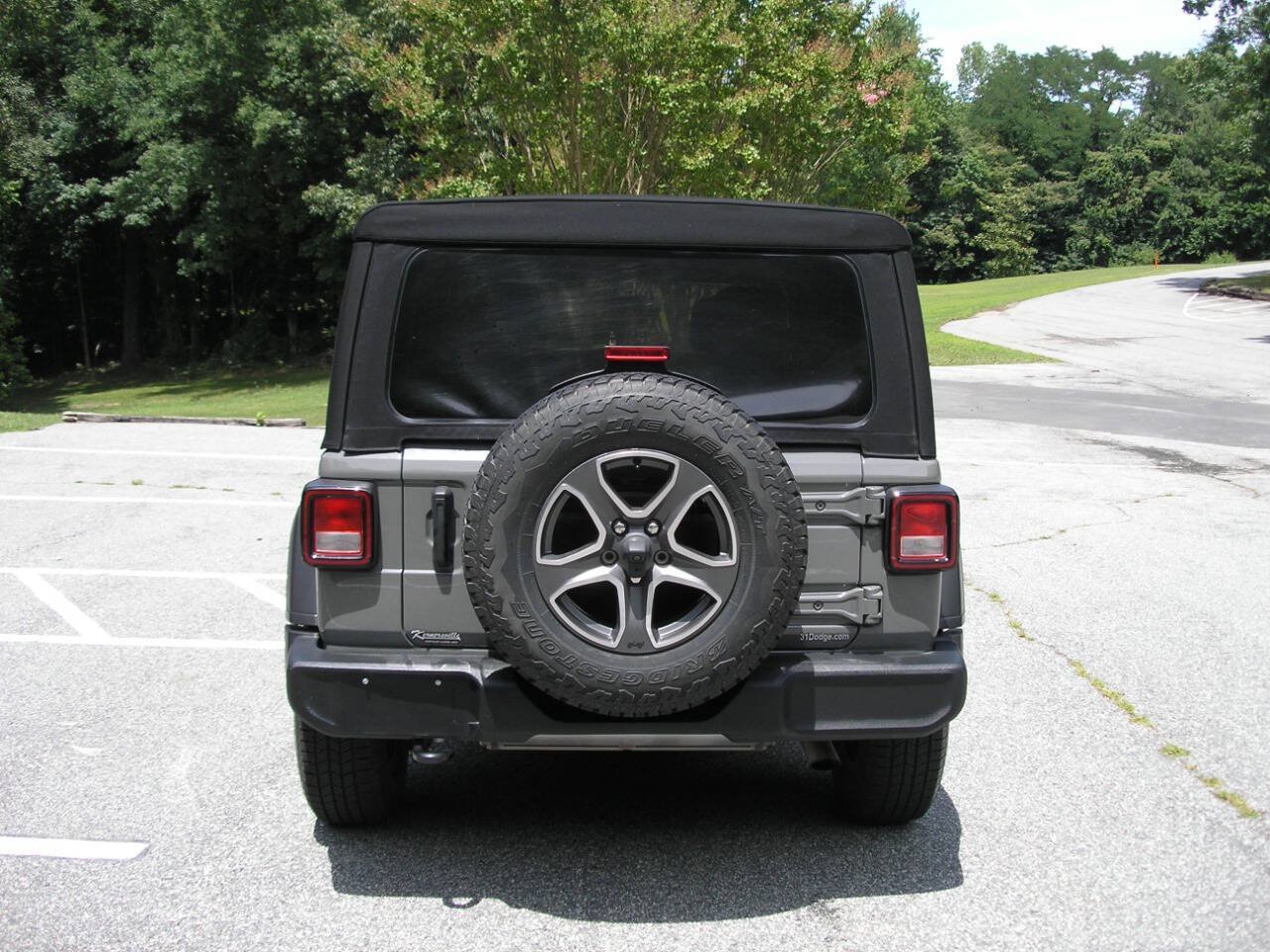 Used 2021 Jeep Wrangler Unlimited Sport AWD/4WD image 5