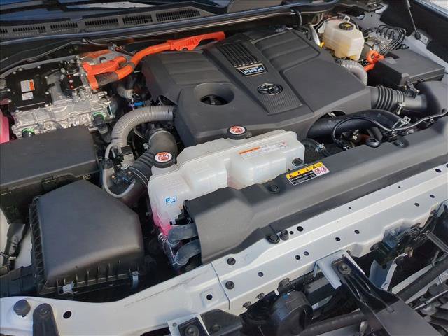 Used 2024 Toyota Sequoia SR5 w/ SR5 Premium Package image 30