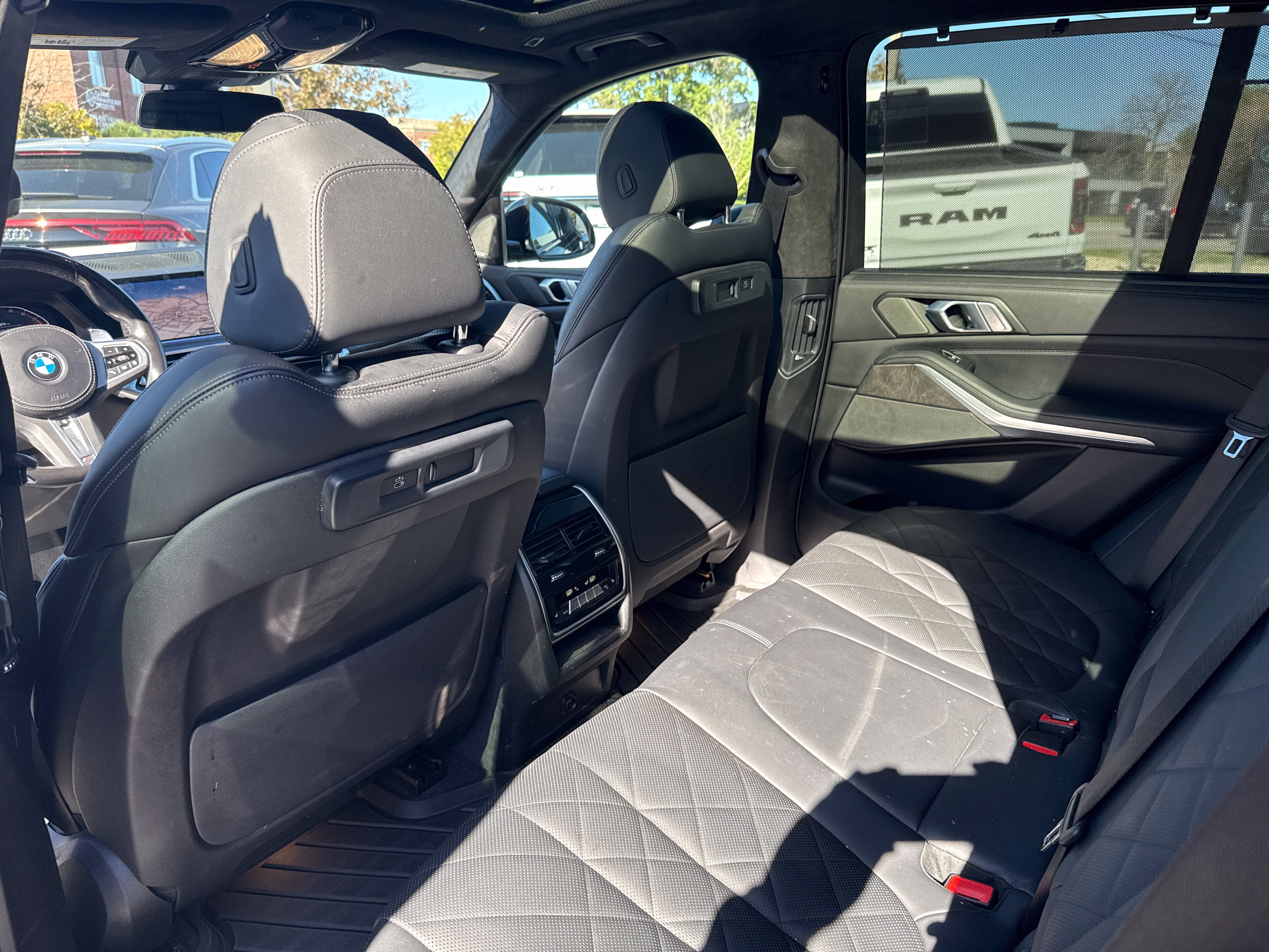 Used 2023 BMW X5 xDrive40i w/ Executive Package AWD/4WD image 13