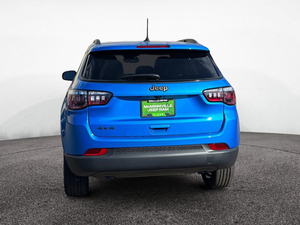 New 2026 Jeep Compass Latitude image 4