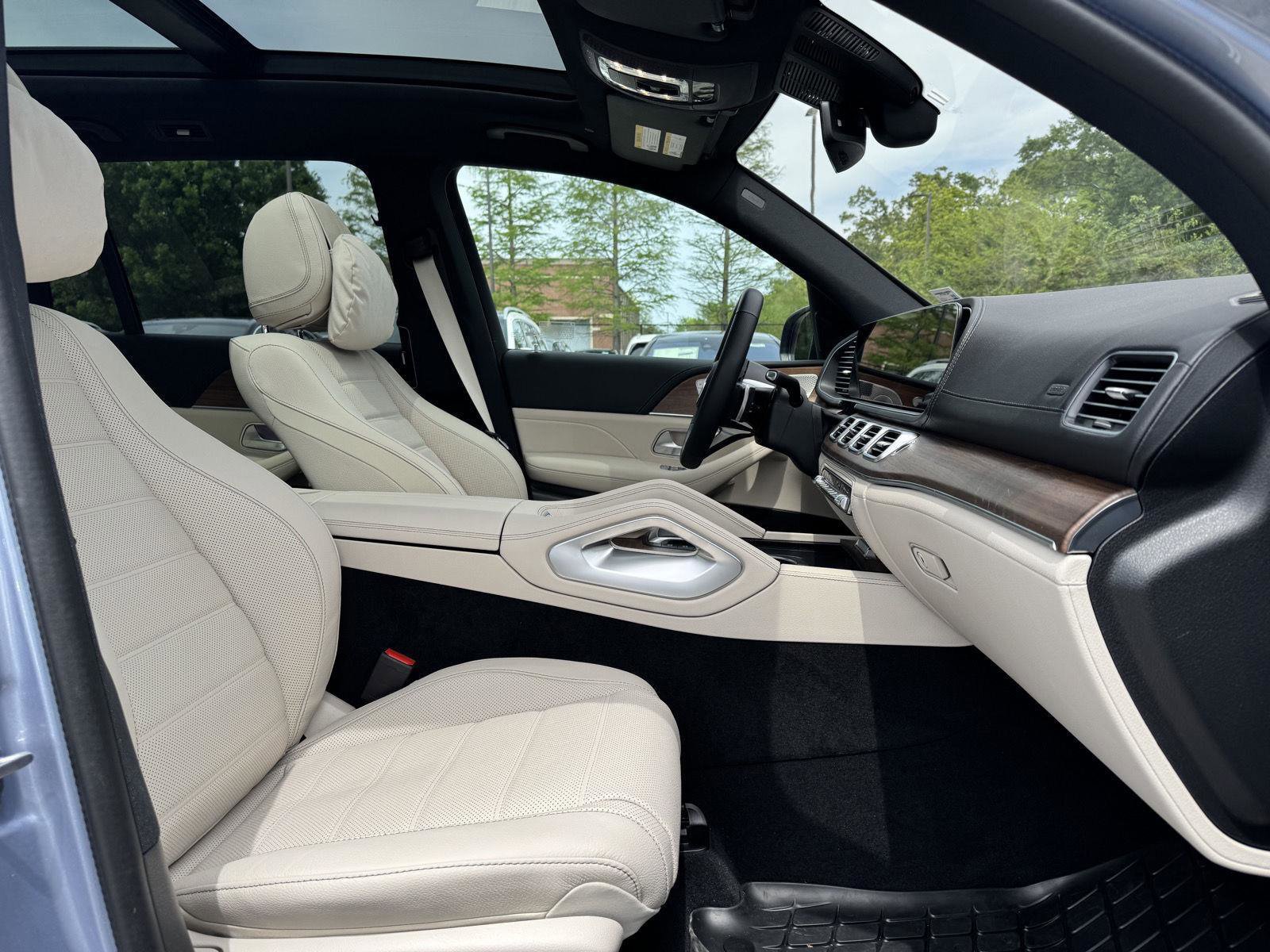 Certified 2026 Mercedes-Benz GLS 580 4MATIC image 31