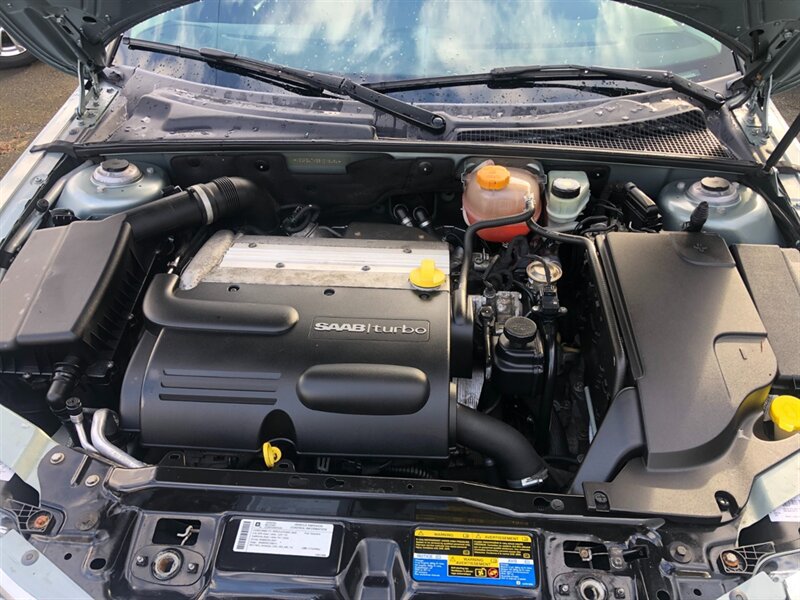 Used 2009 Saab 9-3 2.0T AWD/4WD image 17