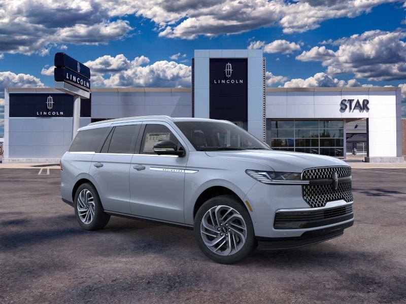 New 2025 Lincoln Navigator Reserve AWD/4WD image 7