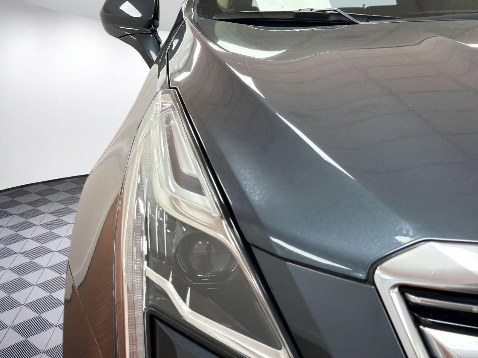 Used 2019 Cadillac XT5 Premium Luxury image 9