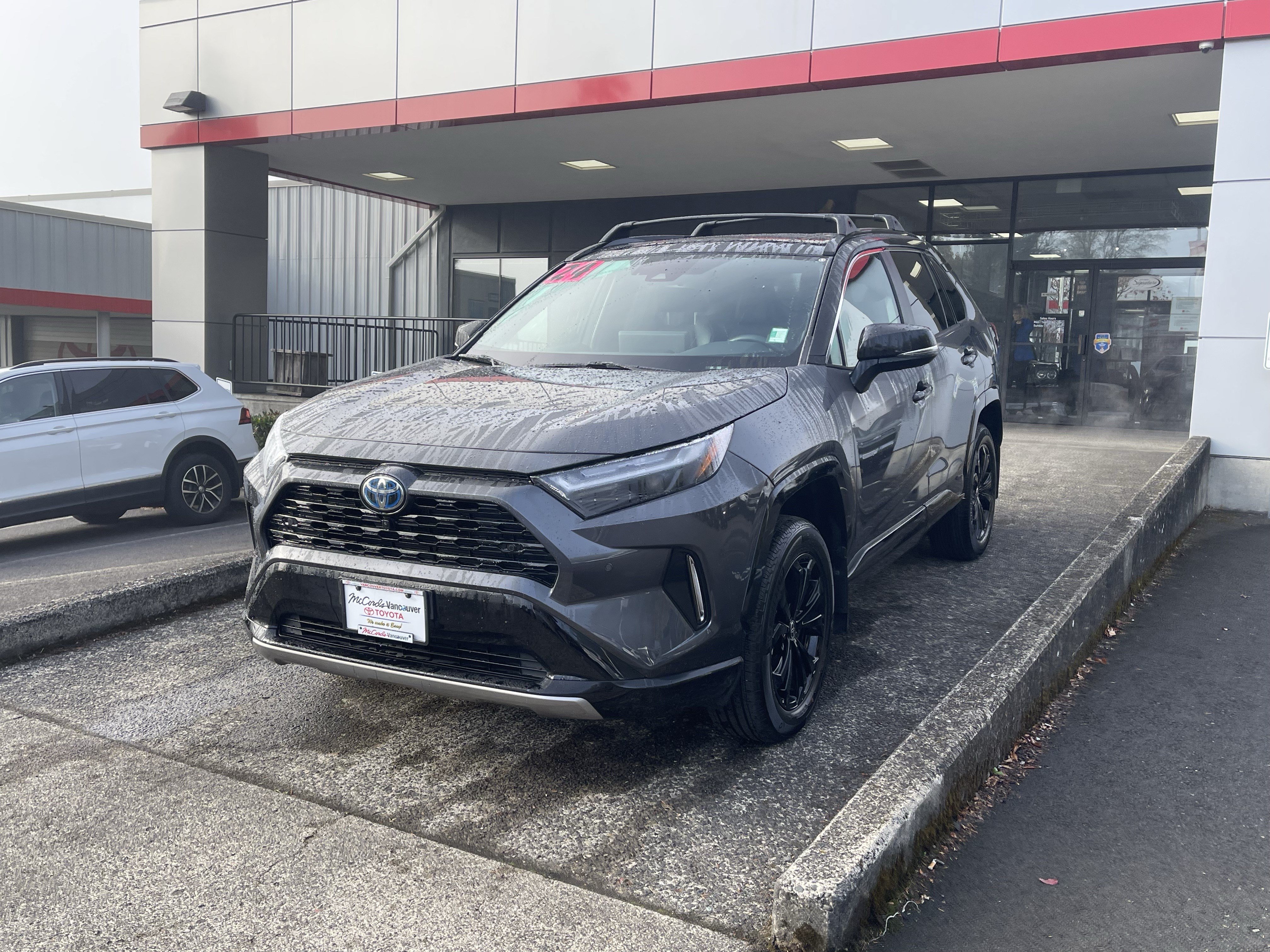 Certified 2024 Toyota RAV4 XSE w/ Advanced Technology Package AWD/4WD image 3