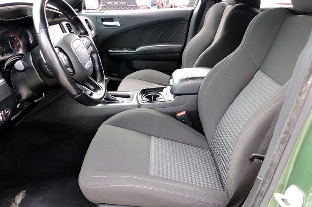 Used 2022 Dodge Charger GT w/ Blacktop Package image 10