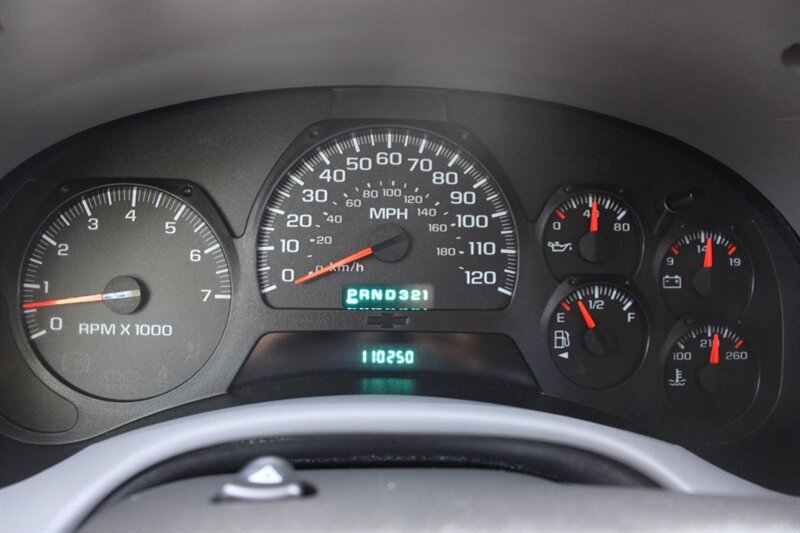Used 2005 Chevrolet TrailBlazer LS w/ LS Preferred Equipment Group AWD/4WD image 7
