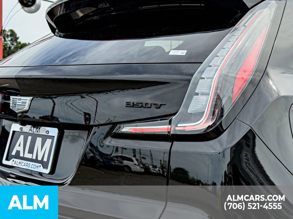 Used 2023 Cadillac XT4 Sport image 8