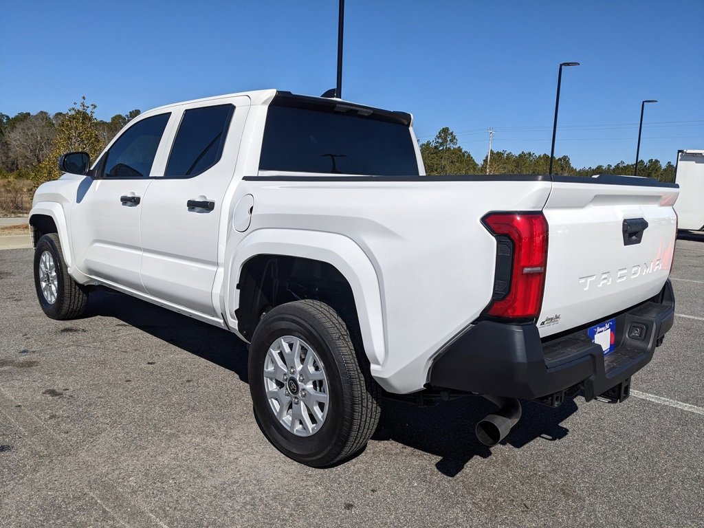 Used 2024 Toyota Tacoma SR image 15