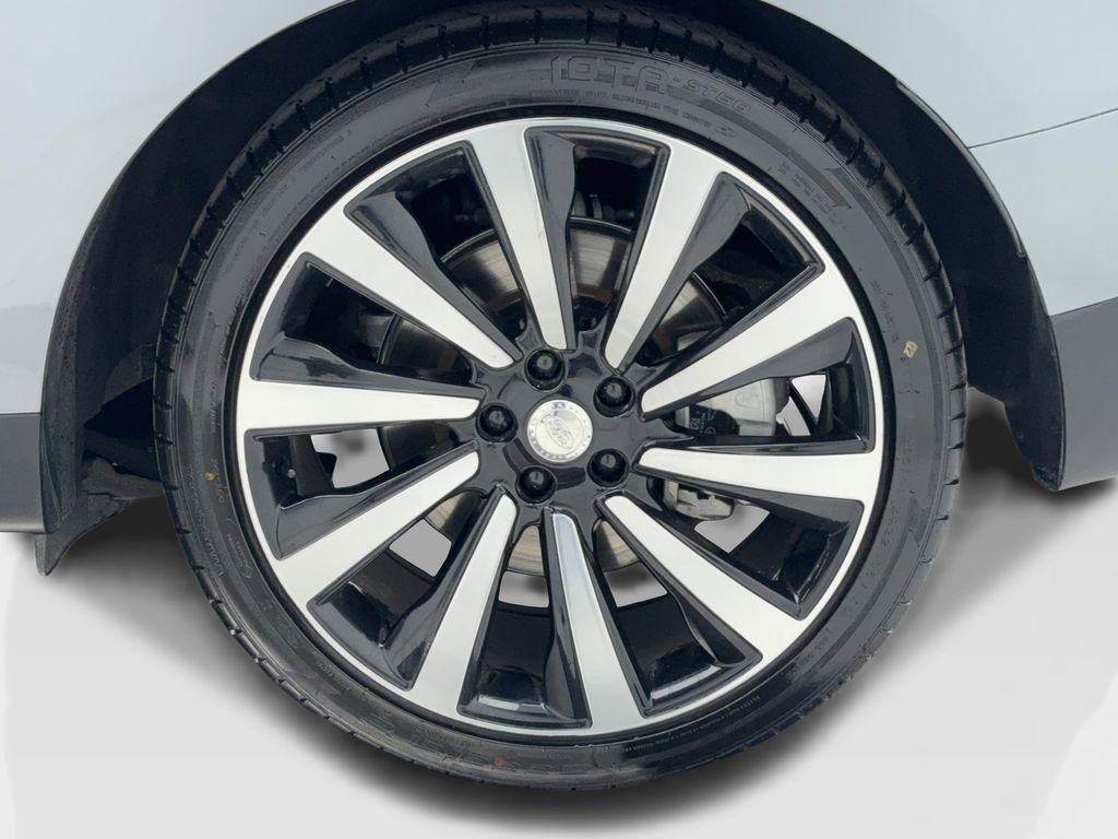 Used 2024 Land Rover Range Rover Sport SE image 54