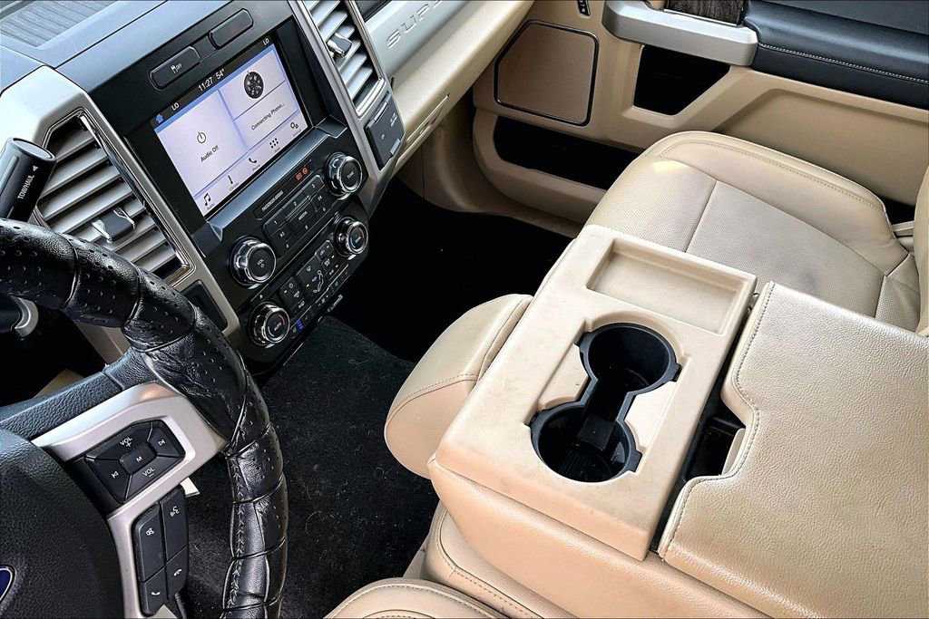 Used 2017 Ford F250 Lariat w/ Chrome Package image 16