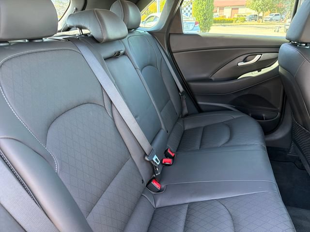 Used 2019 Hyundai Elantra GT w/ Style Package 02 FWD image 28