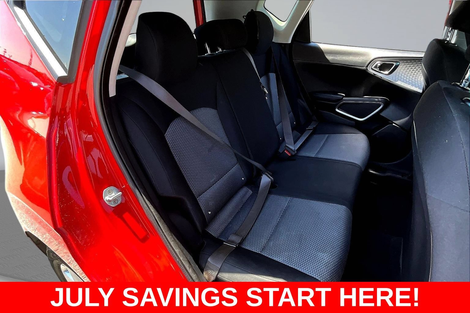 Used 2023 Kia Soul LX w/ LX Technology Package FWD image 30