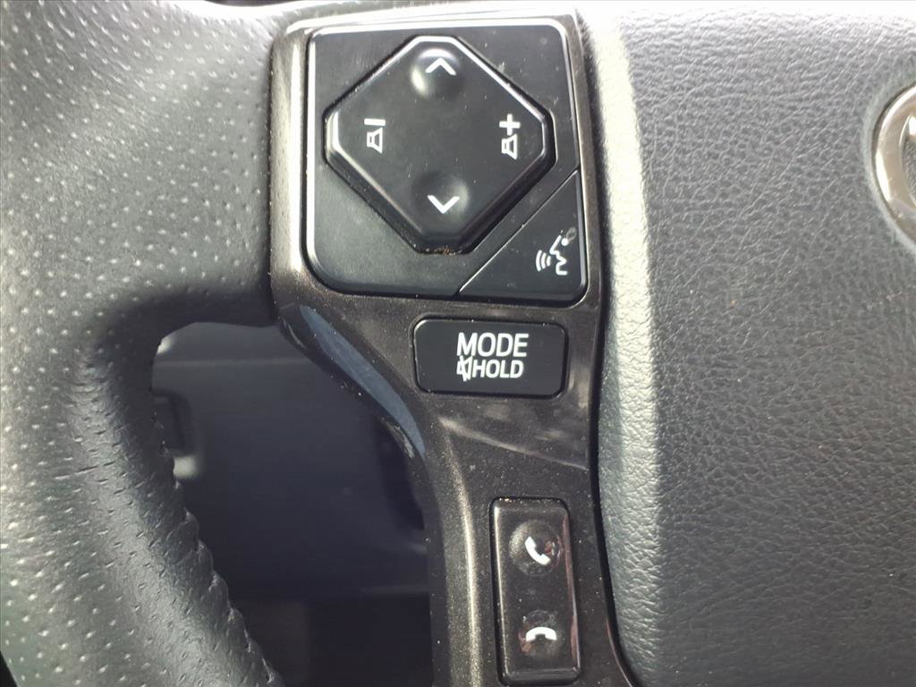 Used 2022 Toyota 4Runner TRD Off-Road Premium image 23