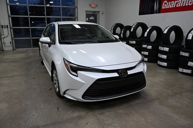 New 2026 Toyota Corolla LE image 3