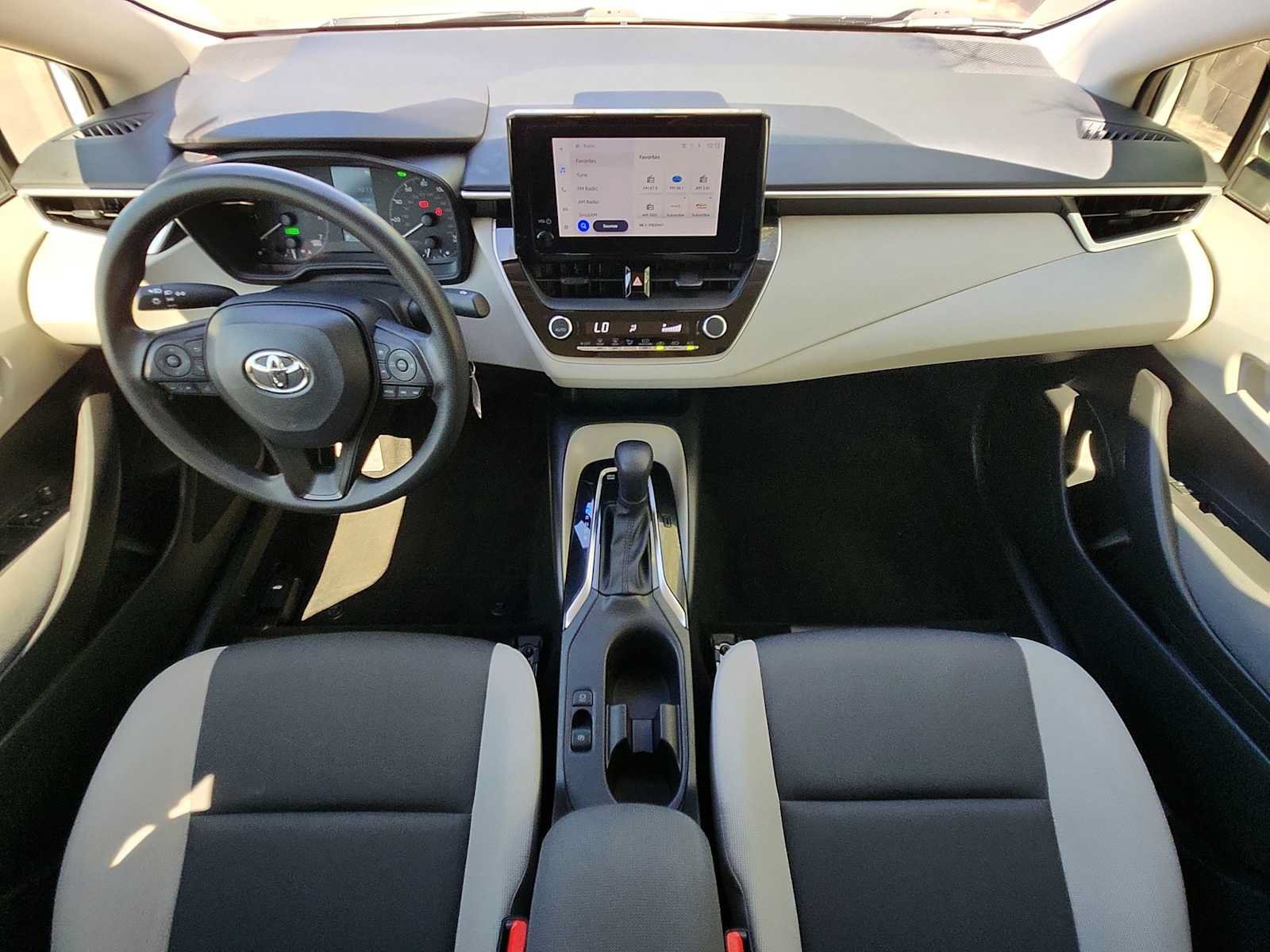 Used 2023 Toyota Corolla LE w/ Carpet Mat Package (TMS) AWD/4WD image 14