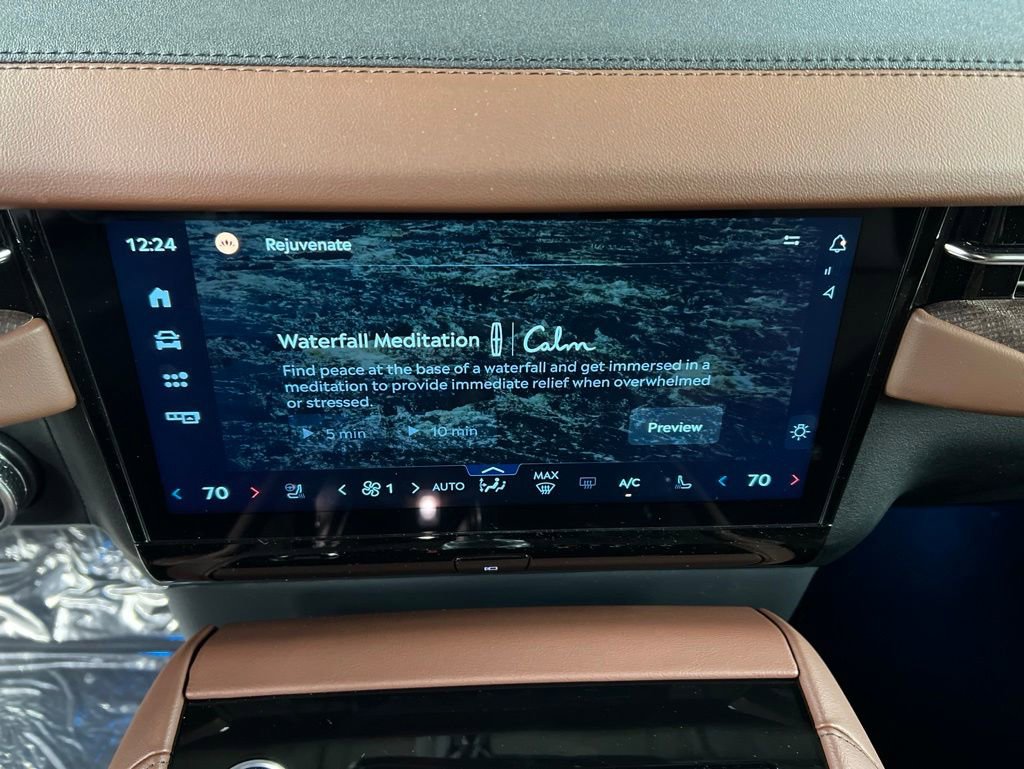 New 2026 Lincoln Navigator Reserve AWD/4WD image 10