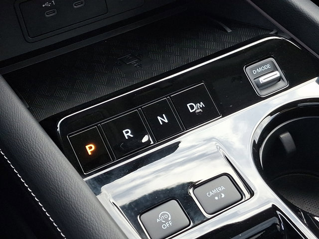 Used 2025 Nissan Murano Platinum w/ Cargo Package image 15