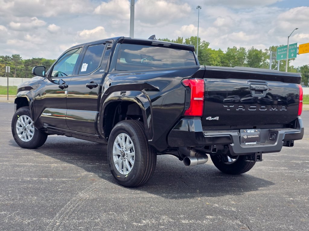 New 2026 Toyota Tacoma SR5 AWD/4WD image 14