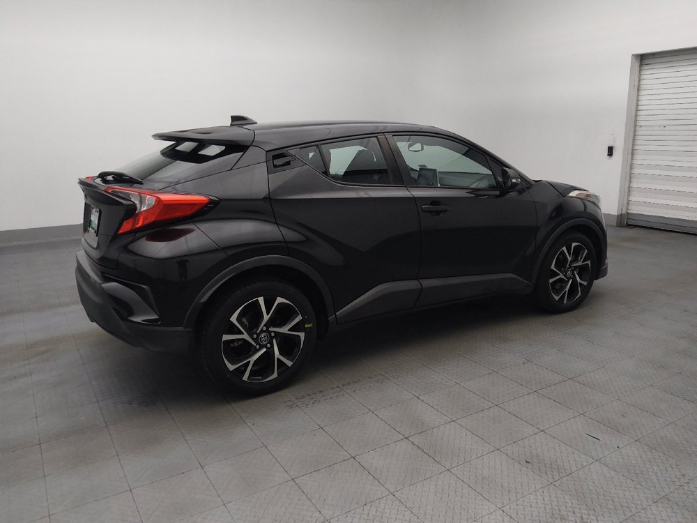 Used 2019 Toyota C-HR XLE FWD image 10
