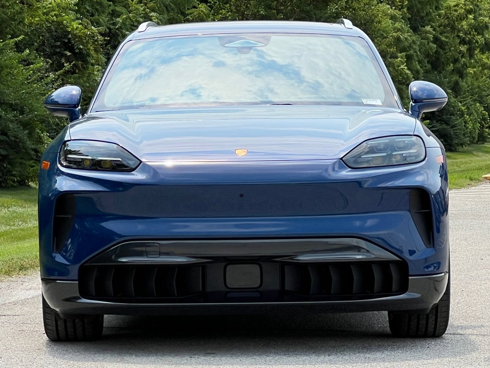 New 2026 Porsche Cayenne Electric AWD/4WD image 7