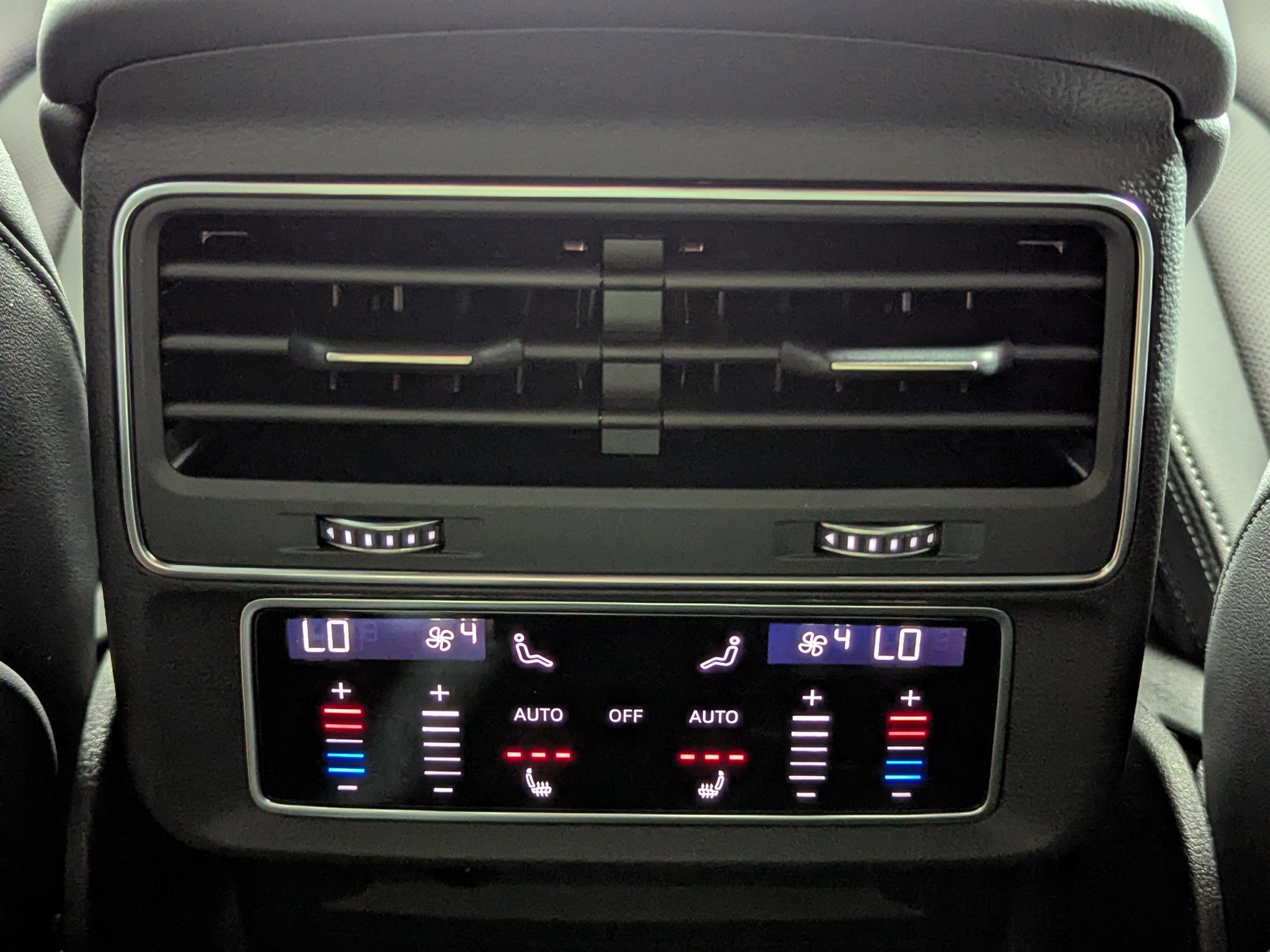 New 2026 Audi Q8 Premium Plus image 24