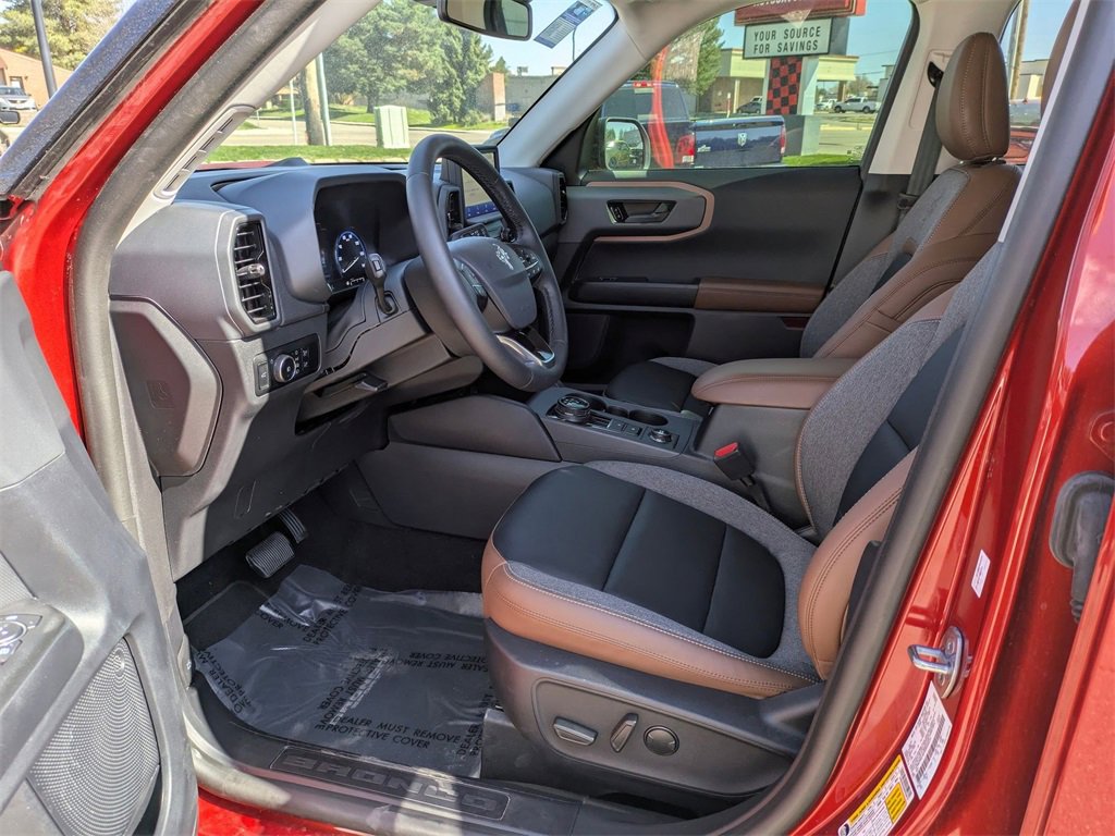 Used 2024 Ford Bronco Sport Outer Banks image 13