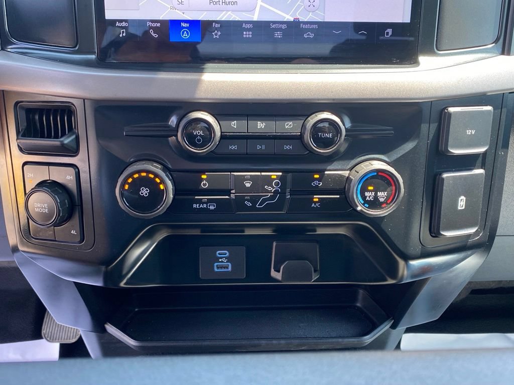 Used 2024 Ford F150 XL w/ Equipment Group 103A High AWD/4WD image 18